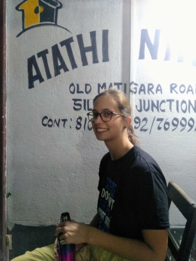 Atathi Niwas Guest House For Backpackers And Travellers Sziliguri Kültér fotó